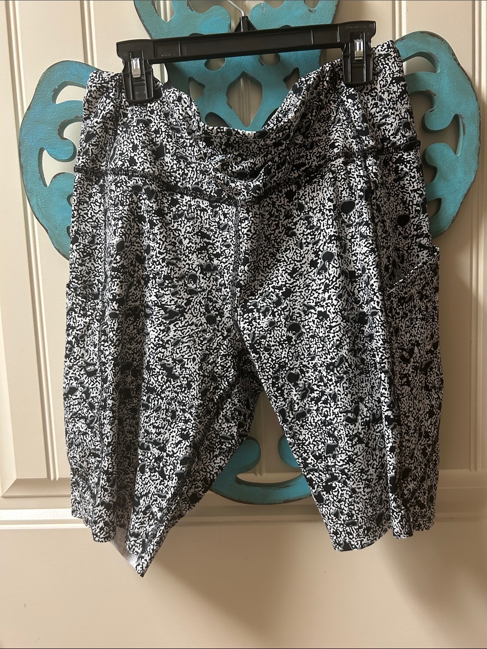 lululemon athletica Black & White Micro-Print Jogger Shorts